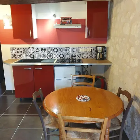 Apartmán Borely Avec Acces Piscine *