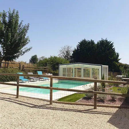 Borely Avec Acces Piscine *